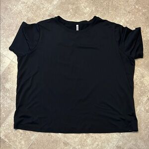 Classic Black Women's Top Fabletics 3xl